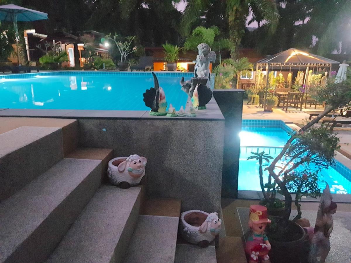 ปาล์มเทียน พูล วิลลา อ่าวนาง Hotel Ao Nang ภายนอก รูปภาพ